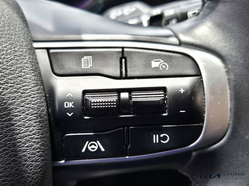 Certified 2024 Kia Sportage EX FWD image 25