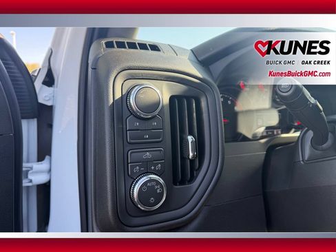 New 2026 GMC Sierra 2500 Pro AWD/4WD image 8