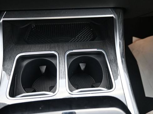 Certified 2023 BMW 760i xDrive image 15