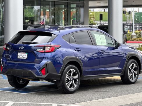 Certified 2025 Subaru Crosstrek 2.5i Premium AWD/4WD image 4