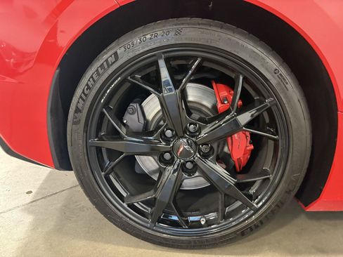 Used 2022 Chevrolet Corvette Stingray Preferred Cpe w/ Z51 Performance Package RWD image 48