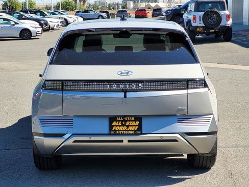 Used 2023 Hyundai Ioniq 5 Limited AWD/4WD image 5