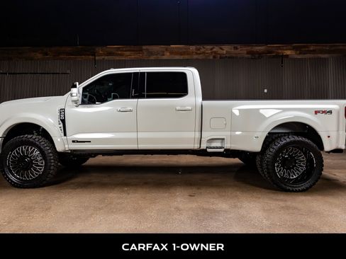 Used 2026 Ford F450 Platinum w/ FX4 Off-Road Package image 5