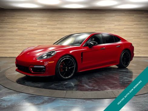 Used 2023 Porsche Panamera GTS image 7