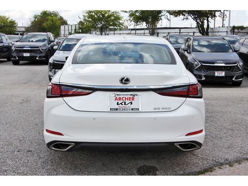 Used 2020 Lexus ES 350 w/ Premium Package image 6
