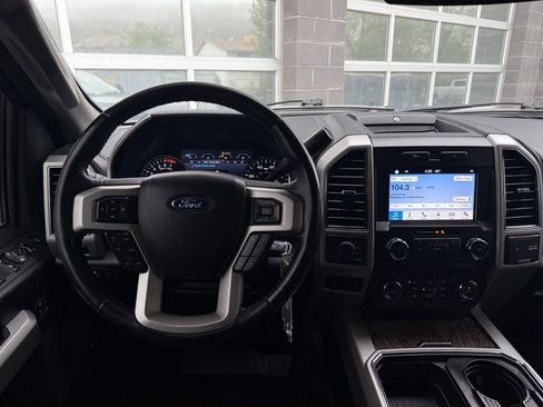 Used 2019 Ford F250 Lariat w/ Lariat Value Package AWD/4WD image 36