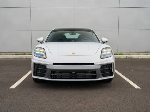 New 2026 Porsche Panamera 4 image 6