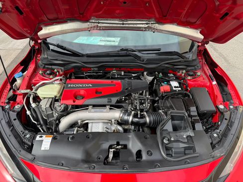 Used 2018 Honda Civic Type R image 21