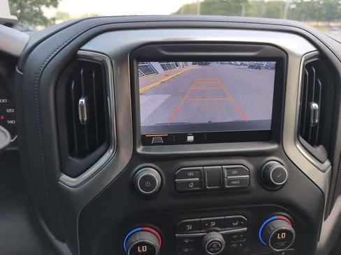Used 2019 Chevrolet Silverado 1500 LT Trail Boss AWD/4WD image 24