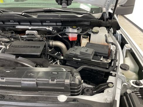 Used 2024 GMC Sierra 3500 Denali AWD/4WD image 40