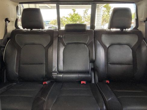 Used 2020 RAM 1500 Laramie RWD image 27