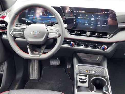 New 2026 Chevrolet Equinox RS image 13