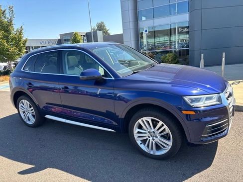 Used 2018 Audi Q5 2.0T Premium Plus AWD/4WD image 3