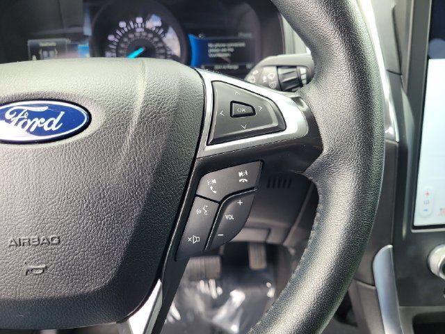Used 2024 Ford Edge Titanium AWD/4WD image 24