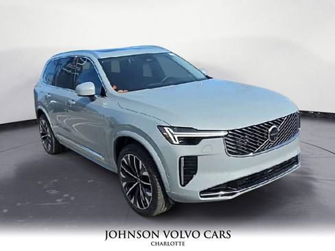 New 2026 Volvo XC90 T8 Plus image 2