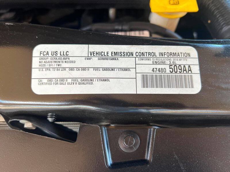Used 2016 Dodge Grand Caravan SXT FWD image 60
