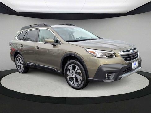 Certified 2022 Subaru Outback Limited image 2