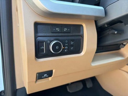 Used 2024 Ford F250 XLT AWD/4WD image 21