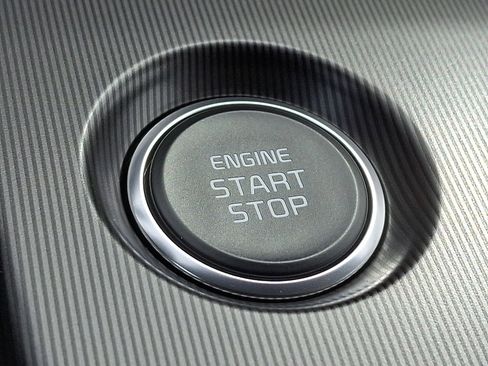 New 2026 Kia Sportage EX image 15