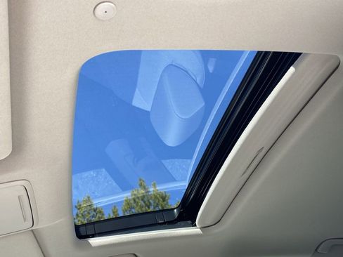 New 2025 Honda Accord SE image 16