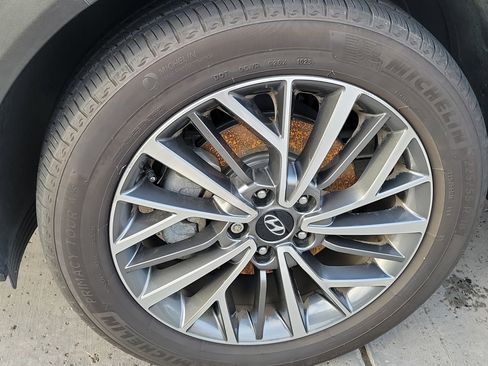 Used 2019 Hyundai Tucson Limited image 25