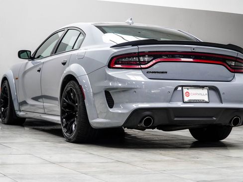 Used 2022 Dodge Charger Scat Pack RWD image 11