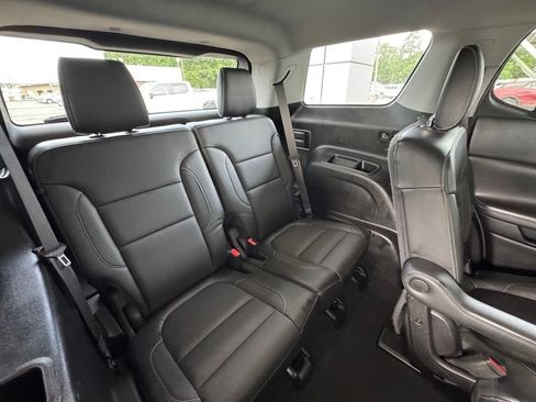 Used 2018 GMC Acadia SLT AWD/4WD image 27
