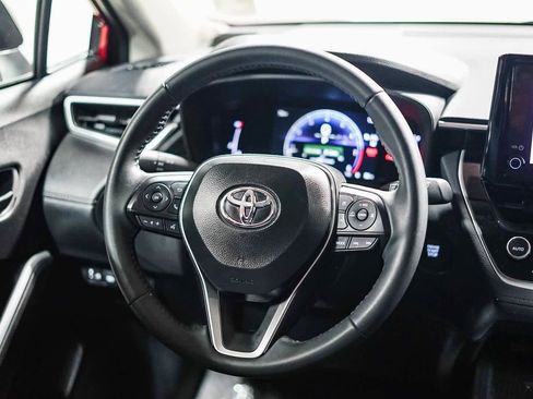 Certified 2026 Toyota Corolla Cross LE image 16