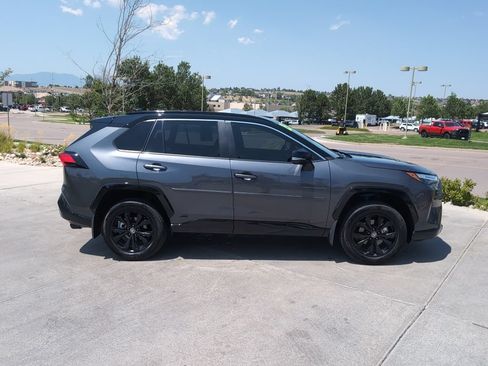Used 2025 Toyota RAV4 XSE w/ Weather Package AWD/4WD image 10