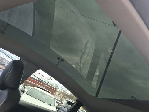 Used 2023 Tesla Model Y Long Range image 16