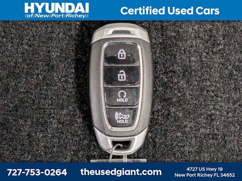 Certified 2024 Hyundai Venue Limited image 32