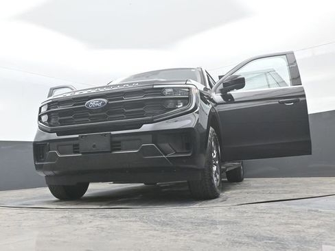 Certified 2025 Ford Expedition Max Active AWD/4WD image 33