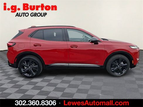 Used 2025 Buick Envision Sport Touring image 7