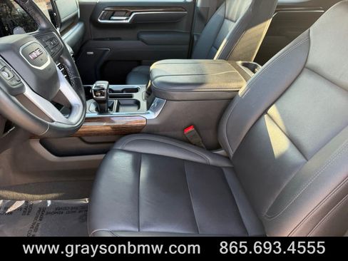Used 2025 GMC Sierra 1500 Elevation w/ Elevation Premium Package AWD/4WD image 10