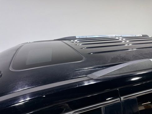 Used 2015 Chevrolet Tahoe LTZ RWD image 10