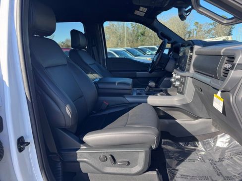 New 2025 Ford F150 XLT w/ Equipment Group 303A High image 23