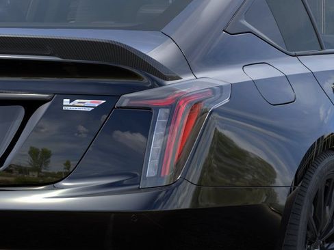 New 2026 Cadillac CT5 V Blackwing w/ Carbon Fiber 2 Package RWD image 11