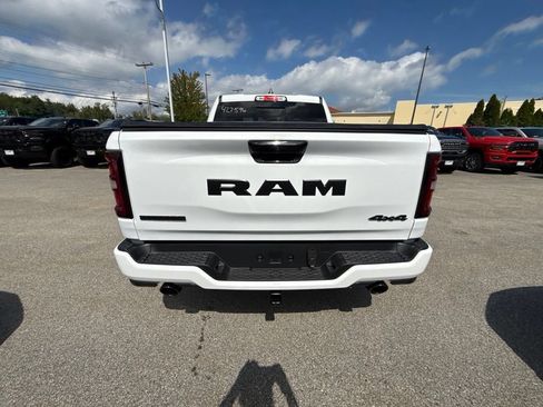 New 2026 RAM 1500 Big Horn AWD/4WD image 4