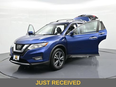 Used 2017 Nissan Rogue SL w/ SL Premium Package AWD/4WD image 23