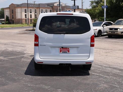 Used 2023 Mercedes-Benz Metris Passenger image 6