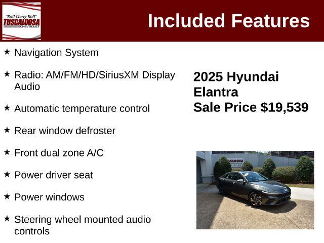 Used 2025 Hyundai Elantra Limited FWD image 12