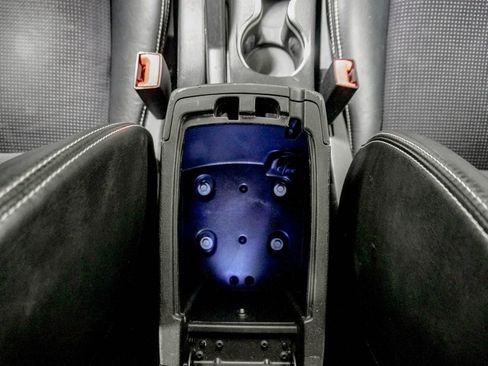 Used 2014 Chrysler 200 Limited w/ 200 S V6 Premium Group image 25