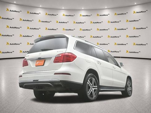 Used 2016 Mercedes-Benz GL 450 4MATIC w/ Premium I Package image 46