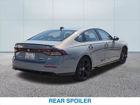 Used 2025 Honda Accord Sport image 7