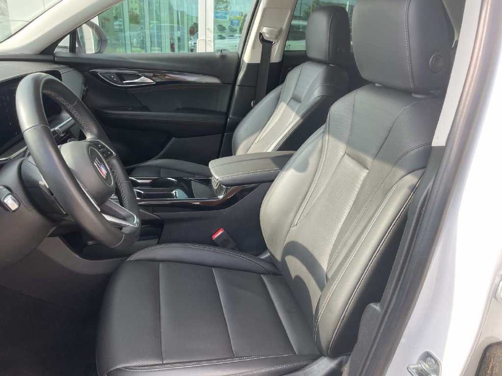 Used 2024 Buick Envision Preferred AWD/4WD image 17