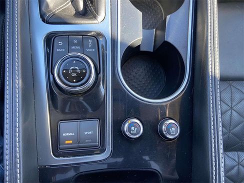 Used 2016 Nissan Maxima Platinum image 23