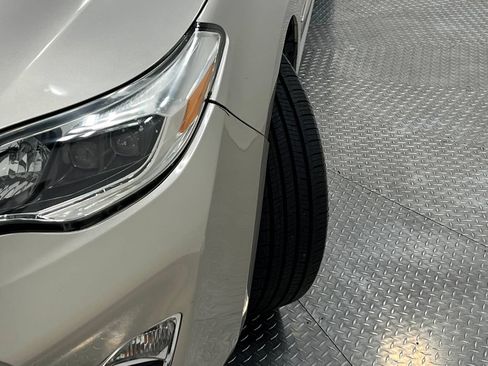 Used 2015 Toyota Avalon XLE Premium FWD image 37