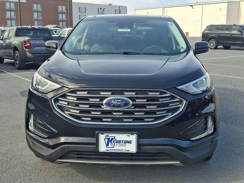Certified 2022 Ford Edge SEL w/ Convenience Package image 2