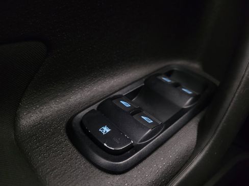 Used 2019 Ford Fiesta ST-Line FWD image 27