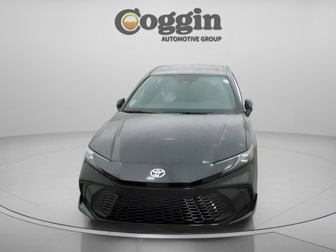 New 2026 Toyota Camry XSE FWD image 30